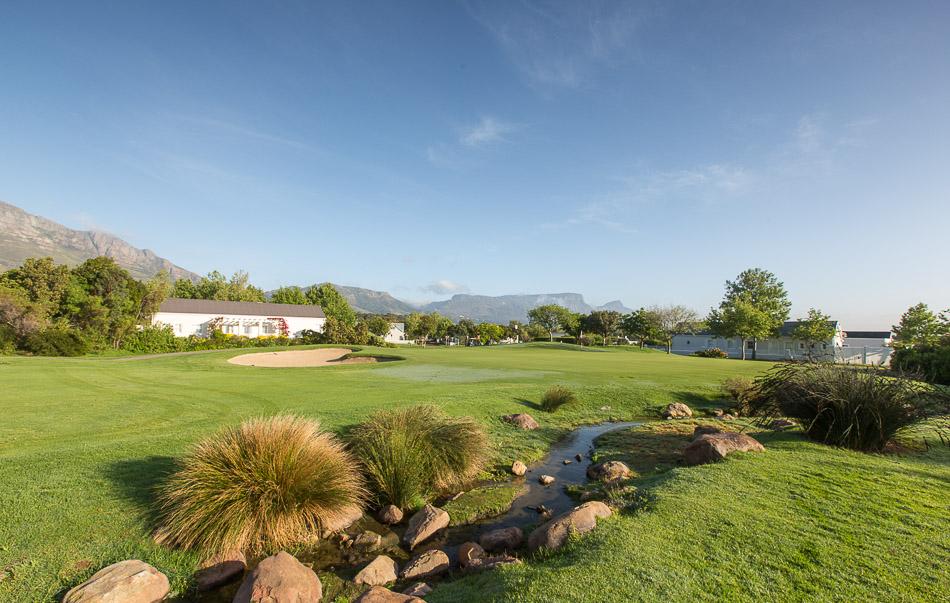 10th hole at Steenberg